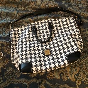 Dooney and Bourke houndstooth bag